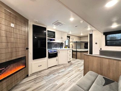 2025 Jayco Jay Flight SLX — photo 25 view