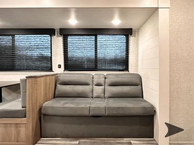 2025 Jayco Jay Flight SLX — photo 40 view