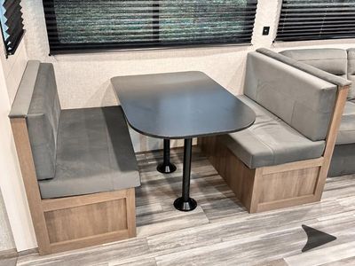 2025 Jayco Jay Flight SLX — photo 39 view