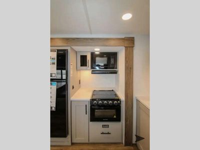 2026 Alliance RV Delta Ultra Lite — photo 15 view