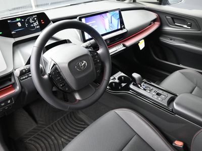 2026 Toyota Prius Plug-in Hybrid XSE Premium Hatchback — photo 12 view