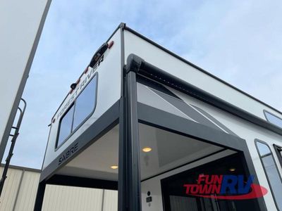 2025 Forest River RV Sabre - Photo 9