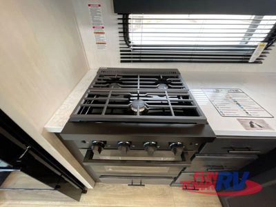 2025 Forest River RV Sabre - Photo 17