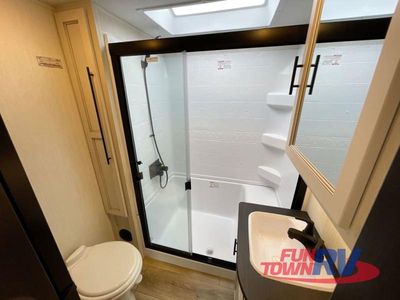 2025 Forest River RV Sabre - Photo 28