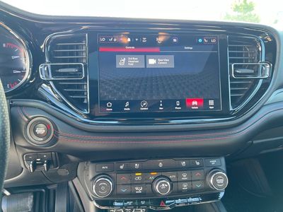 2023 Dodge Durango — photo 7 view