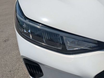 2024 Ford Escape — photo 10 view