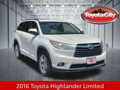 2016 Toyota Highlander Limited in White — front three-quarter view