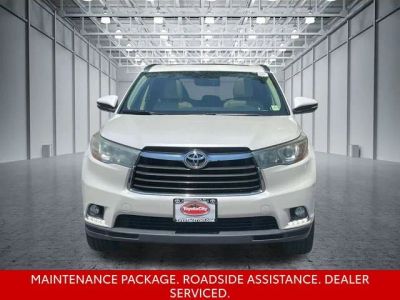 2016 Toyota Highlander — side profile view