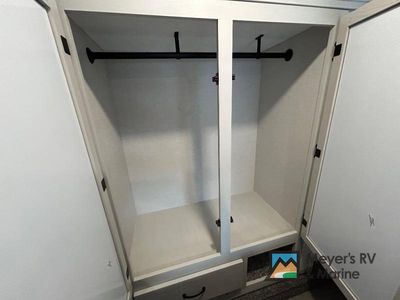 2026 Coachmen RV Chaparral - Photo 33