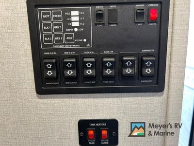 2026 Coachmen RV Chaparral - Photo 27