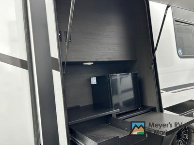 2026 Coachmen RV Chaparral - Photo 10