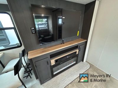 2026 Coachmen RV Chaparral - Photo 14