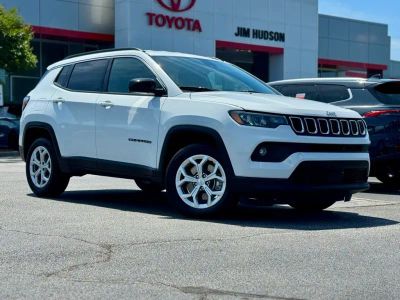 2024 Jeep Compass - Photo 2