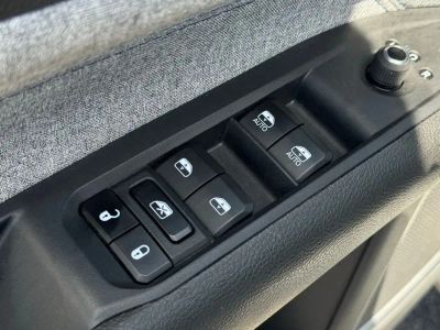 2024 Jeep Compass - Photo 14