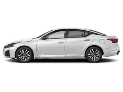 2026 Nissan Altima — rear three-quarter view