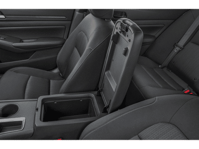 2026 Nissan Altima — photo 11 view
