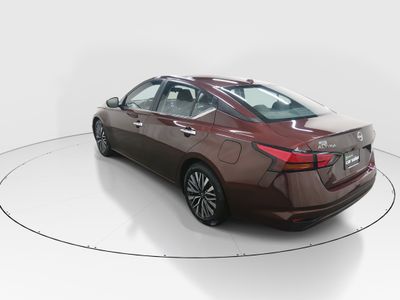 2024 Nissan Altima — detail view
