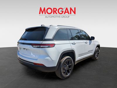 2026 Jeep Grand Cherokee - Photo 3
