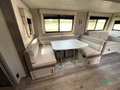 2025 Coachmen RV Catalina Legacy - Photo 34