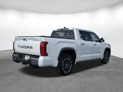 2024 Toyota Tundra - Photo 4