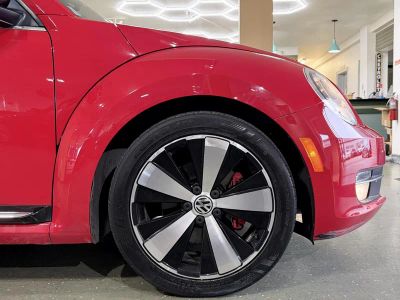 2013 Volkswagen Beetle Convertible - Photo 33