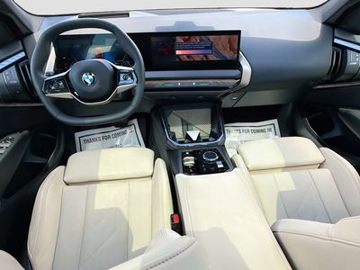 2025 BMW X3 - Photo 16
