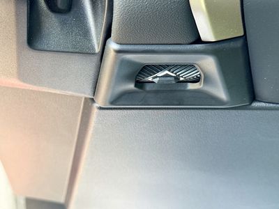 2025 BMW X3 - Photo 36