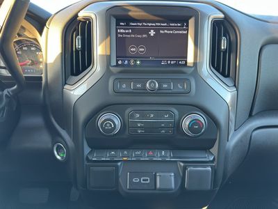 2026 Chevrolet Silverado 1500 - Photo 11
