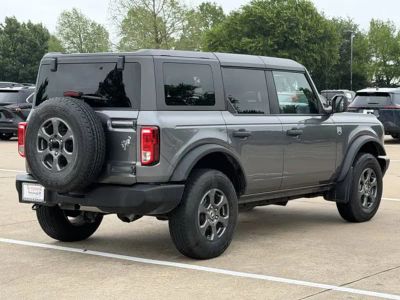 2024 Ford Bronco - Photo 4