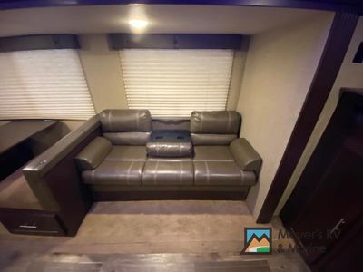 2017 Forest River RV CHEROKEE LMT - Photo 7