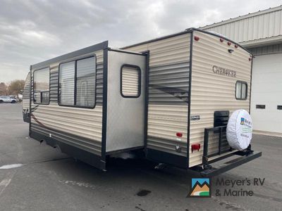 2017 Forest River RV CHEROKEE LMT - Photo 2