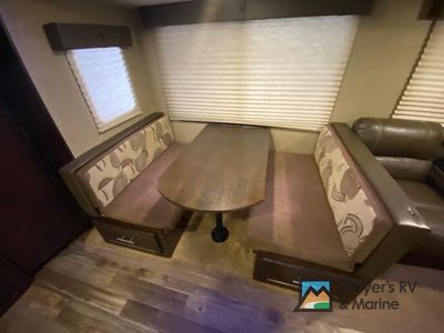 2017 Forest River RV CHEROKEE LMT - Photo 8