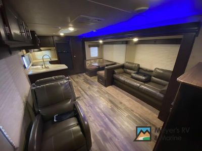 2017 Forest River RV CHEROKEE LMT - Photo 5