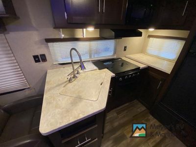 2017 Forest River RV CHEROKEE LMT - Photo 10