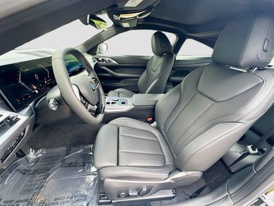 2026 BMW 4 Series — photo 16 view