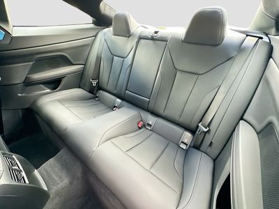 2026 BMW 4 Series — photo 19 view