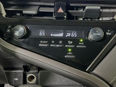 2024 Toyota Camry - Photo 22