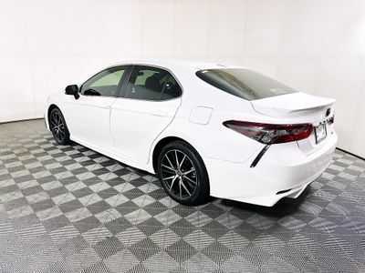 2024 Toyota Camry - Photo 5