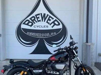 2025 Yamaha Bolt R-Spec — front three-quarter view