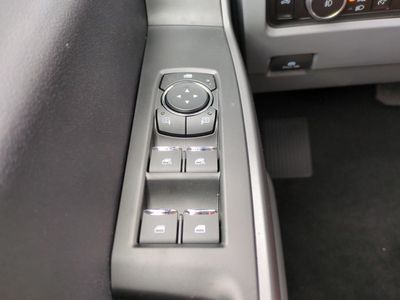 2026 Ford F-350SD — photo 23 view