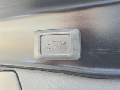 2024 Toyota RAV4 - Photo 15