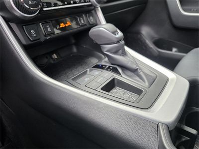 2024 Toyota RAV4 - Photo 23