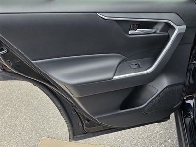 2024 Toyota RAV4 - Photo 33