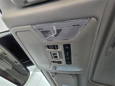 2024 Toyota RAV4 - Photo 28