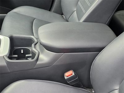 2024 Toyota RAV4 - Photo 10