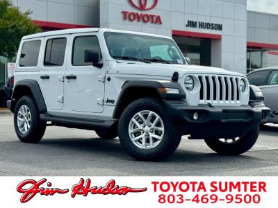 2023 Jeep Wrangler - Photo 1