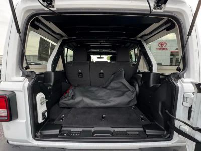 2023 Jeep Wrangler - Photo 11
