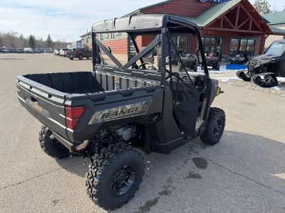 2026 Polaris Ranger 1000 Premium — interior view