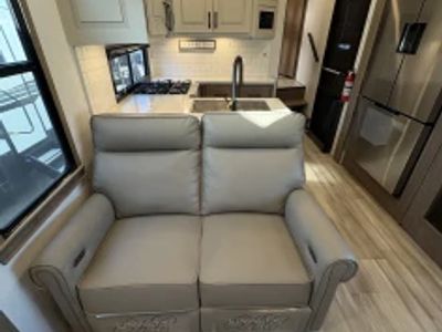 2024 Alliance RV Paradigm - Photo 9