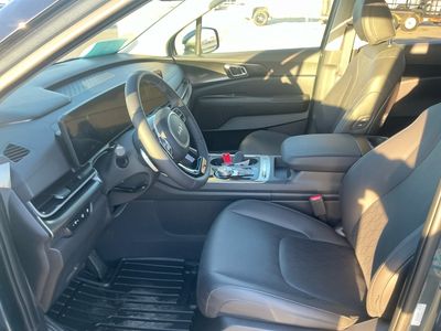2026 Kia Carnival Hybrid — photo 10 view